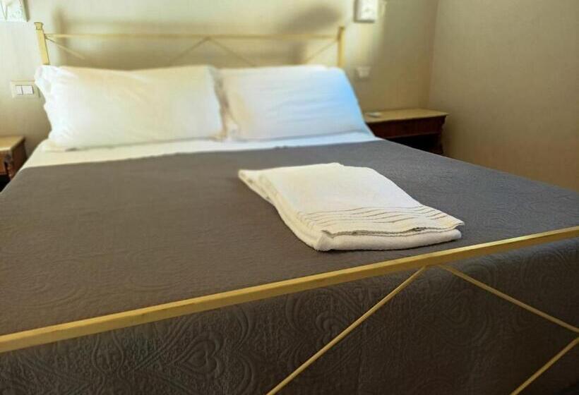 سوییت, Relais Real Collegio