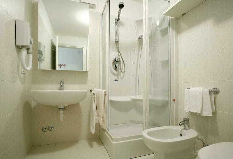 Номер Стандарт с Балконом, Lacroma Bio Hotel & Apartments