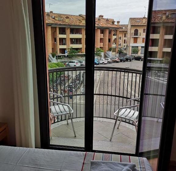 Номер Стандарт с Балконом, Lacroma Bio Hotel & Apartments