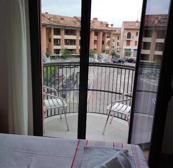 Номер Стандарт Индивидуальный с Балконом, Lacroma Bio Hotel & Apartments