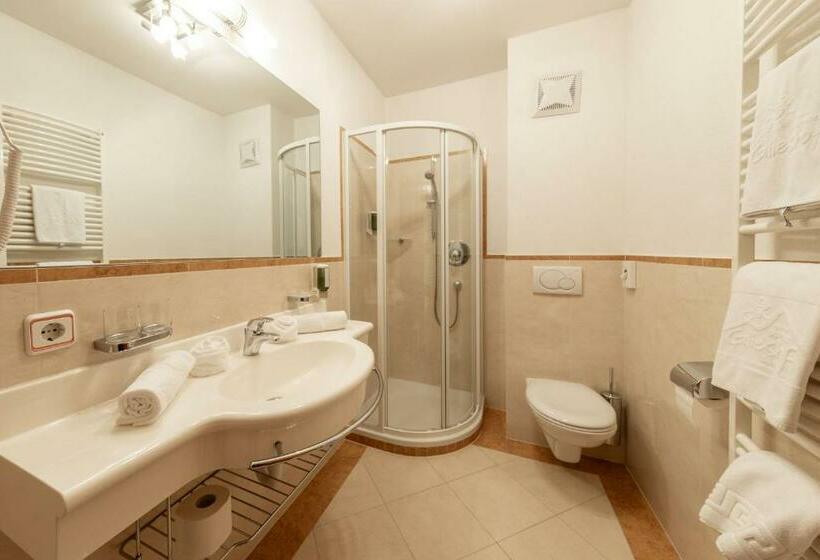 חדר סטנדרט עם מרפסת, Almhotel Glieshof