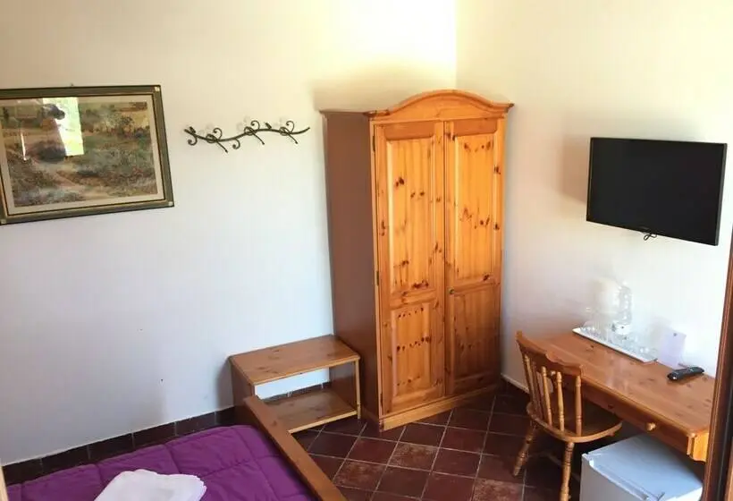 スタンダードルーム, B&b Baglio Degli Ulivi