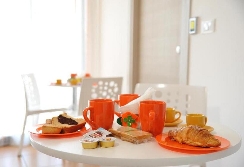 חדר קומפורט לשלושה, B&b Erminia