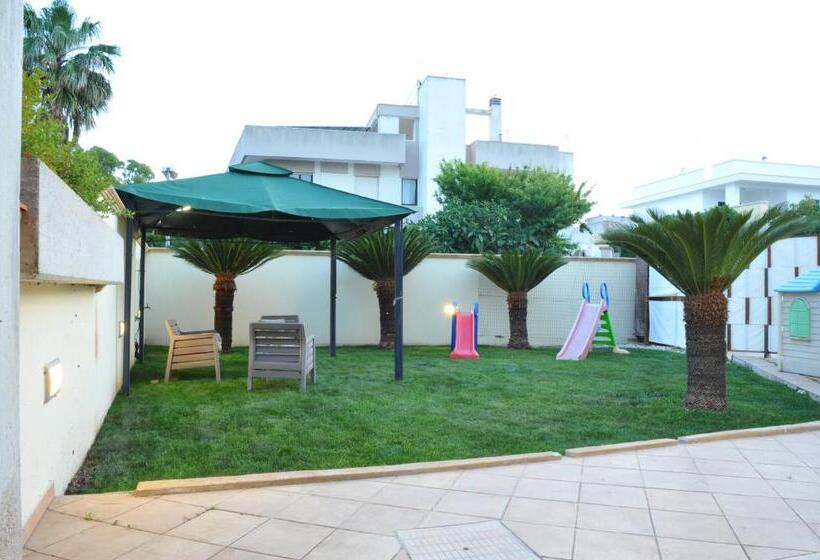 חדר קומפורט לשלושה, B&b Erminia