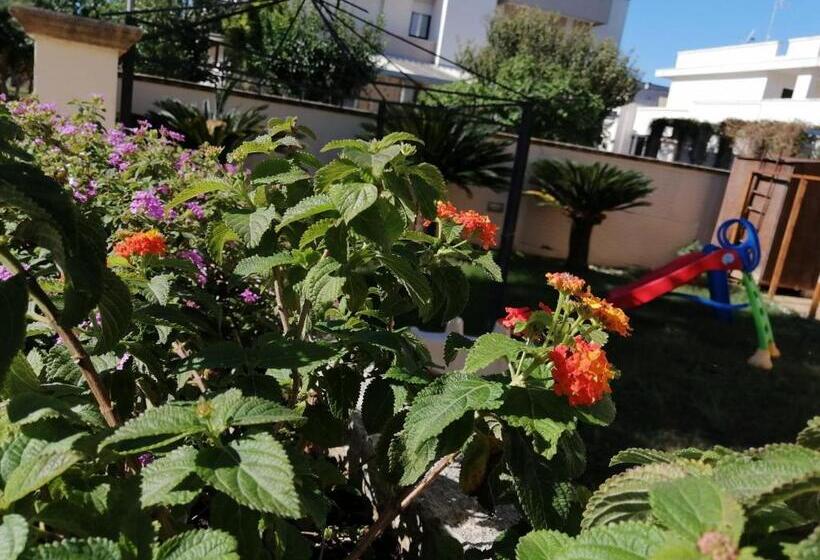 חדר קומפורט לשלושה, B&b Erminia