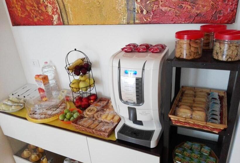 חדר קומפורט לשלושה, B&b Erminia