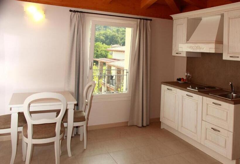 سوییت خانوادگی, Agriturismo Corte Aurea