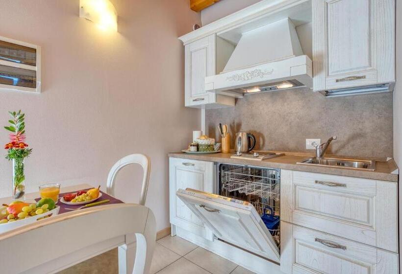 جناح عائلي, Agriturismo Corte Aurea