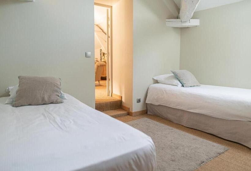 Family Suite, Château De Pierreclos