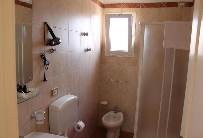 חדר סטנדרט עם טרסה, Dimora Li Cuti