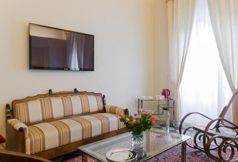 اتاق لوکس, Dimora Novecento