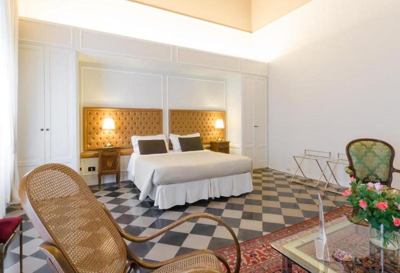 اتاق لوکس, Dimora Novecento