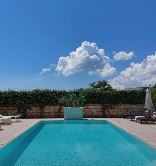 חדר סטנדרט לשלושה, Il Giardino Del Tiglio