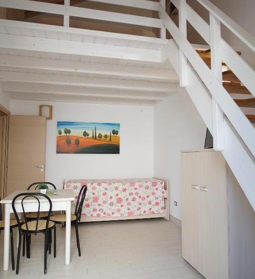 חדר סטנדרט לארבעה, Il Giardino Del Tiglio