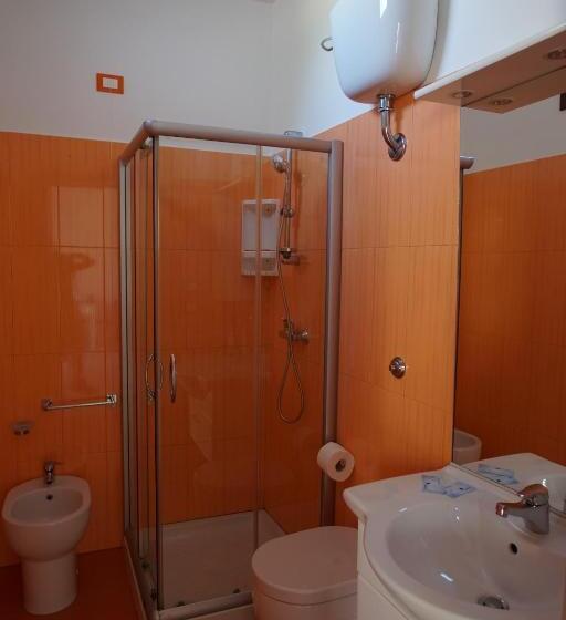 חדר סטנדרט לארבעה, Il Giardino Del Tiglio