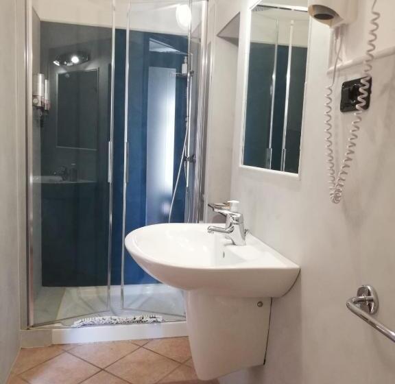 דירת חדר עם טרסה, La Giolitta Accomodations