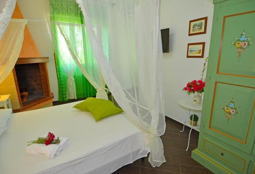 סוויטת ג'וניור עם טרסה, Villa Magnolia