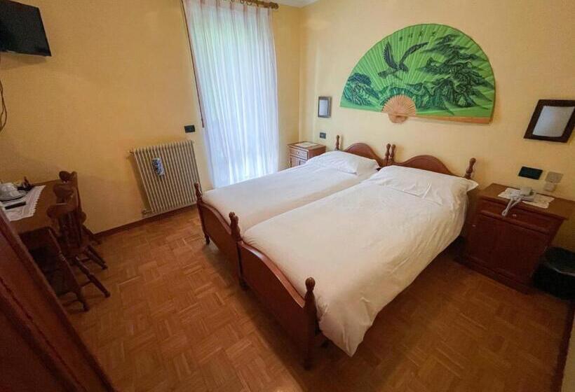 スタンダードルーム, Albergo Nuoitas