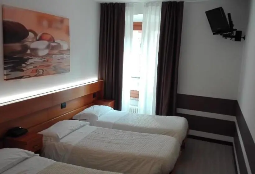 スタンダードトリプルルーム, Albergo Ristorante Da Neni