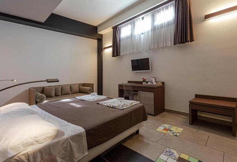 스탠다드 트리플 룸, Don Giovanni