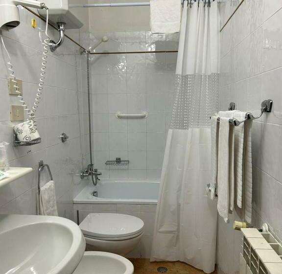 غرفة قياسية, Le Focette Dell Orso