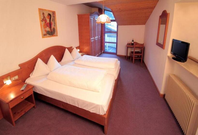 חדר סטנדרט, Pension & Residence Astoria