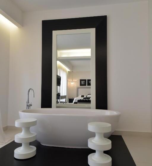 Королевский Люкс, Royal Paestum