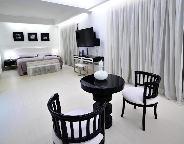 Люкс с гидромассажем, Royal Paestum