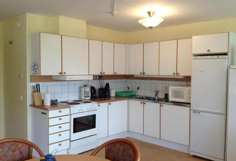 スタンダード４人部屋, Källviken Semesterby