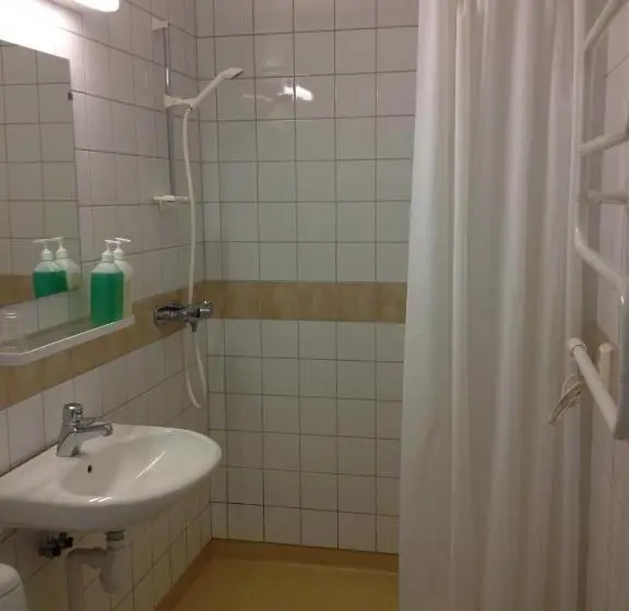 スタンダード４人部屋, Källviken Semesterby