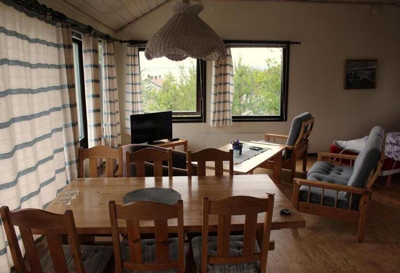 בית, 2 חדרי שינה, Källviken Semesterby