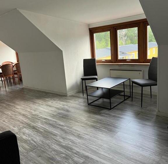 דירת חדר עם טרסה, Källviken Semesterby