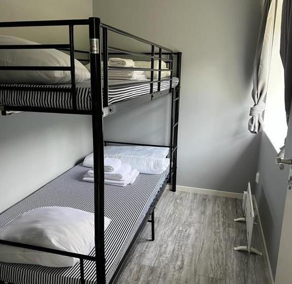 带2个卧室的公寓, Källviken Semesterby
