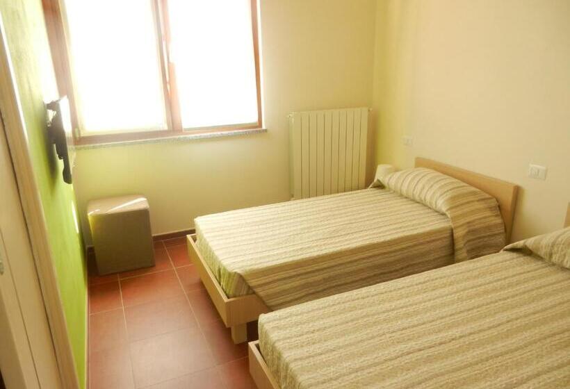 标准间带阳台, B&b Ad Hoc