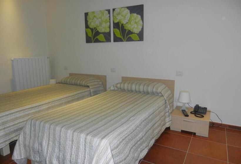 标准间带阳台, B&b Ad Hoc