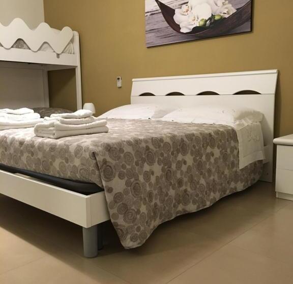 غرفة أساسية ثلاثية, B&b Il Quadrifoglio