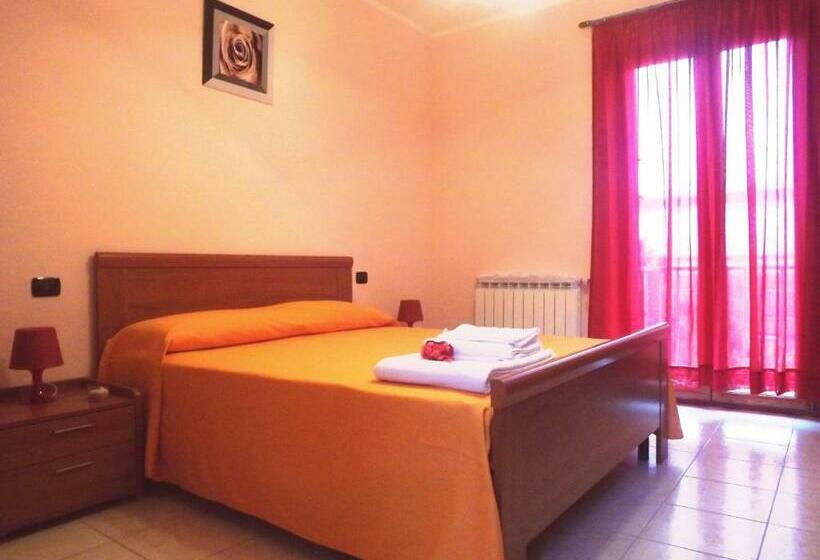 スタンダードルーム, Affittacamere Pone