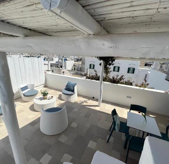 1 Bedroom Apartment with Terrace Sea View, Antico Mondo Rooms & Suites
