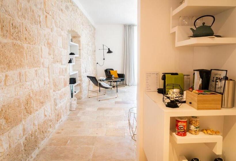 سوئیت با تخت بزرگ, Antico Mondo Rooms & Suites