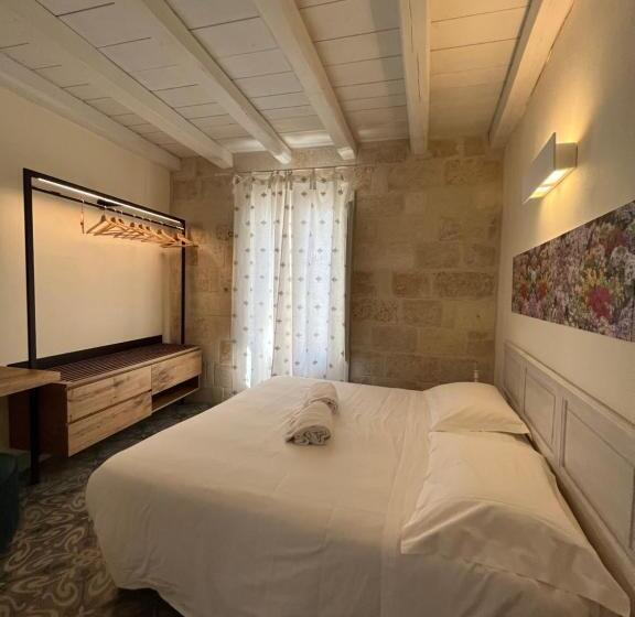1 Bedroom Apartment with Terrace Sea View, Antico Mondo Rooms & Suites