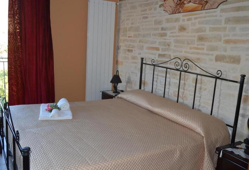 豪华三人间, Il Quadrifoglio