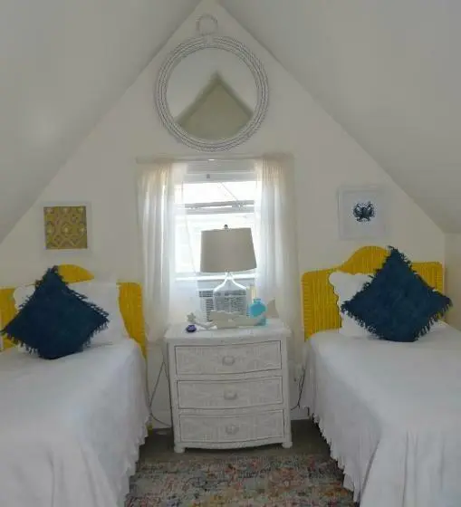 スタンダードルーム, Narragansett House