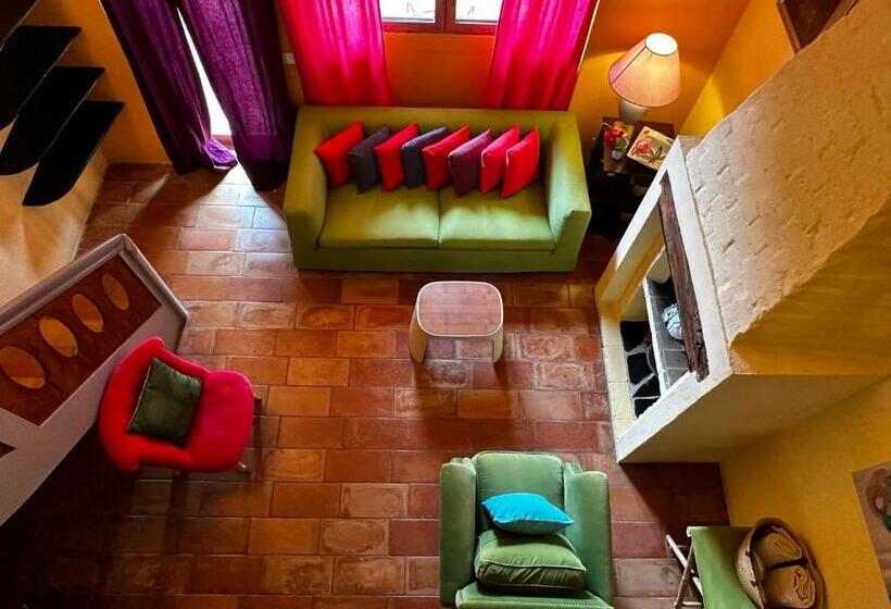 带露台的套间, Relais San Damian