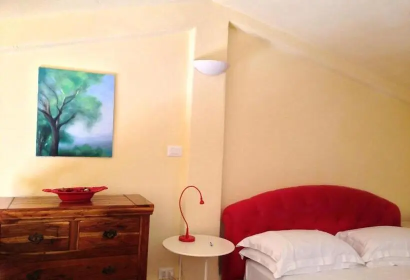 Suite with Terrace, Relais San Damian