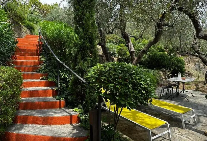 سوییت با چشمانداز باغ, Relais San Damian