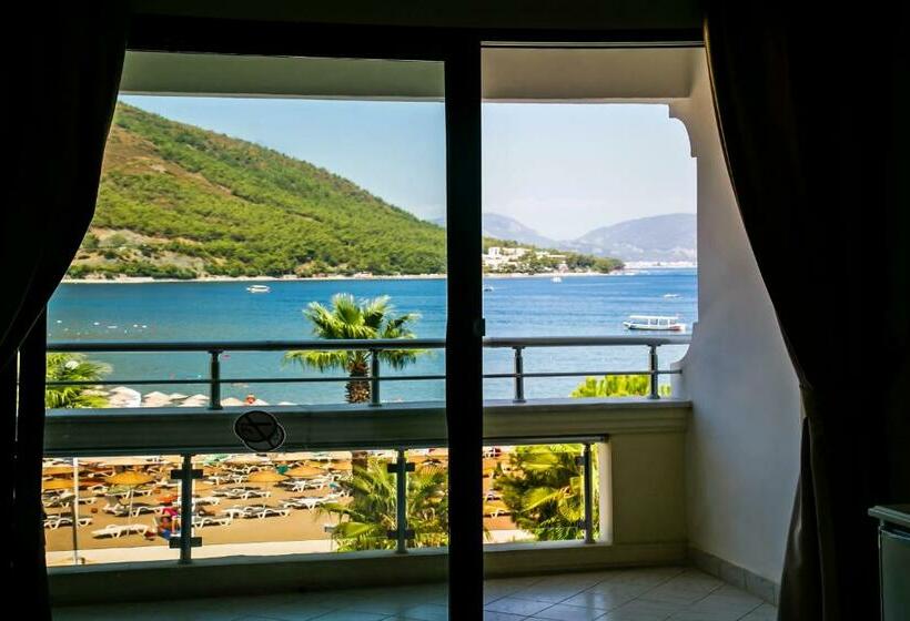 オーシャンビュースタンダードルーム, Chateau De Ville