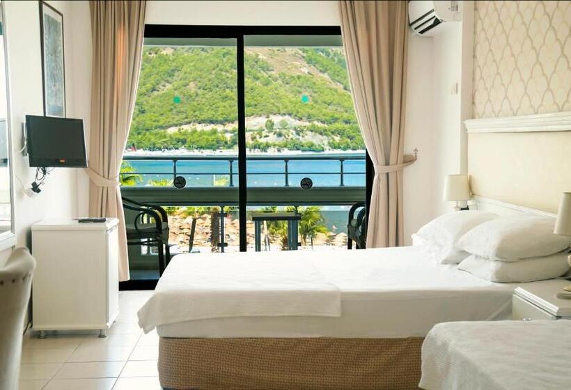 オーシャンビュースタンダードルーム, Chateau De Ville