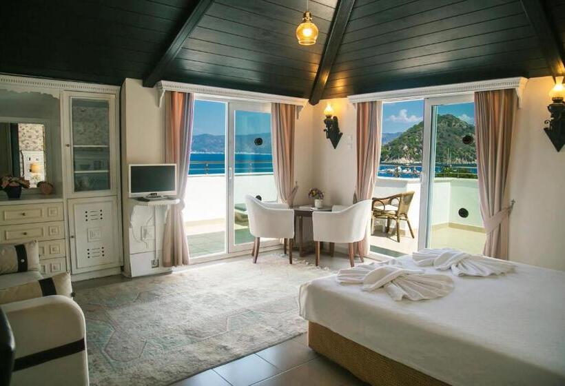 キングサイズベッドのスイートルーム, Chateau De Ville