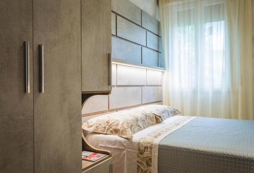 חדר סטנדרט, Deborah