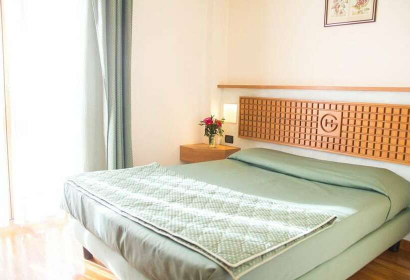 Номер Стандарт Индивидуальный, Ghibellino